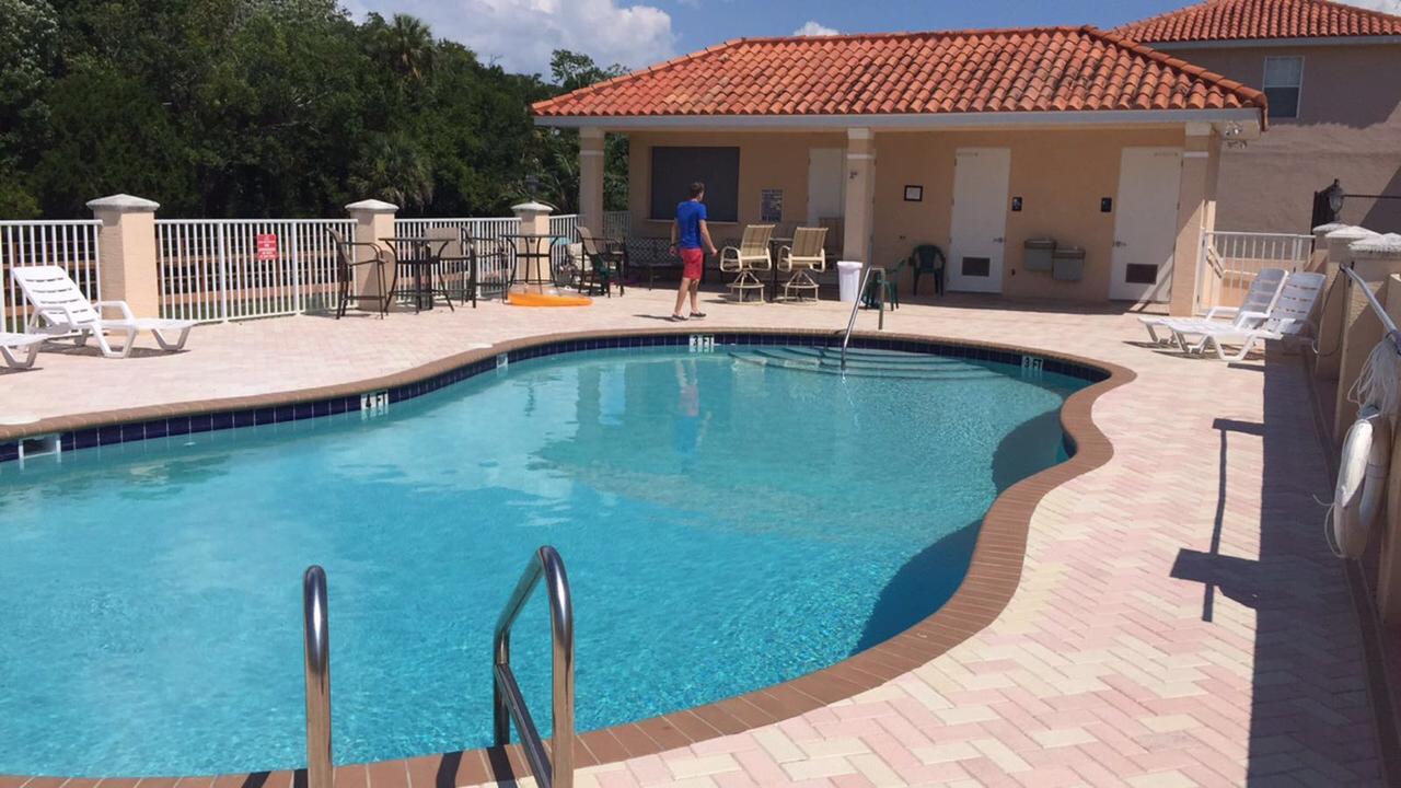 Tradewinds Homosassa Marina Resort Bagian luar foto